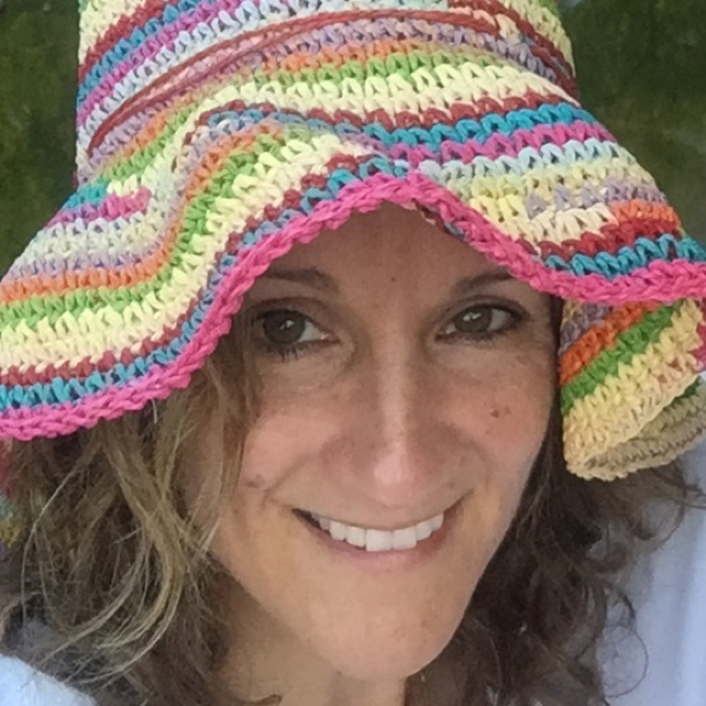 Meet your Posher, Caren